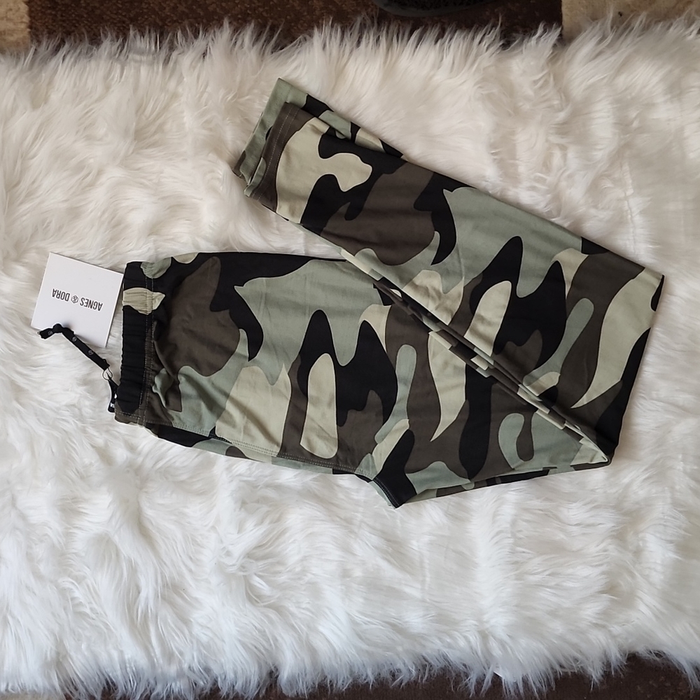 Agnes & Dora Camo Leggings